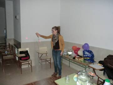 Actividades con el láser para comprobar su trayectoria