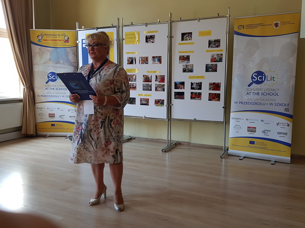 Opening table. Multiplier event organized by CSIC at the school in Madrid on June the 19th, 2018.